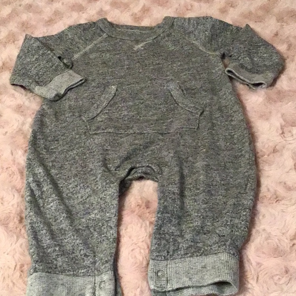 Gray kids one piece romper with front pocket